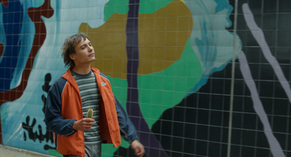 frank dillane harris dickinson urchin