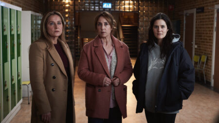 sidse babett knudsen sofie gråbøl asta kamma august dobbeltfejl
